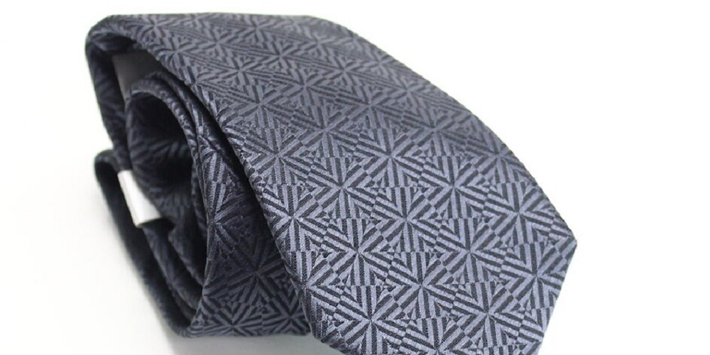 Gravata Alfani Masculina Cinza Fina Preta Tamanho Regular