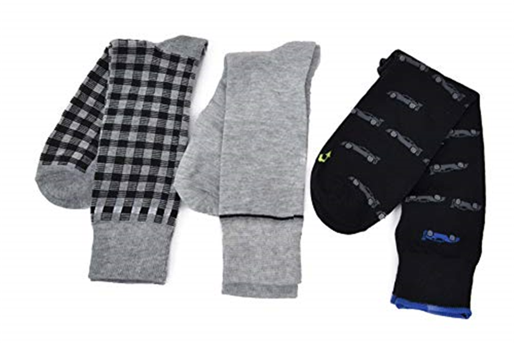 Pacote com 3 meias sociais Perry Ellis masculinas estampadas com estampa de carros, pretas, tamanho 7 a 12