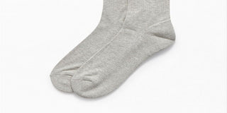 Meias esportivas Calvin Klein com estampa de logotipo masculino, cinza, tamanho regular