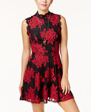 Vestido City Studios Junior's Lace Fit &amp; Flare Preto Tamanho 7