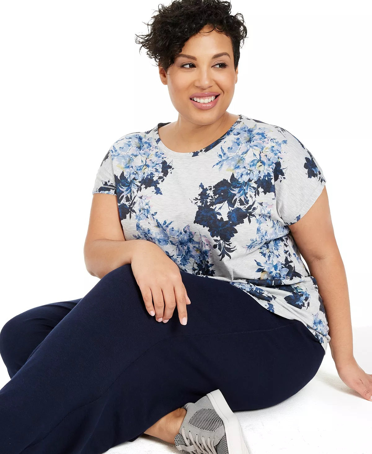 Camiseta feminina estampada floral Ideology Plus, cinza, tamanho 1X