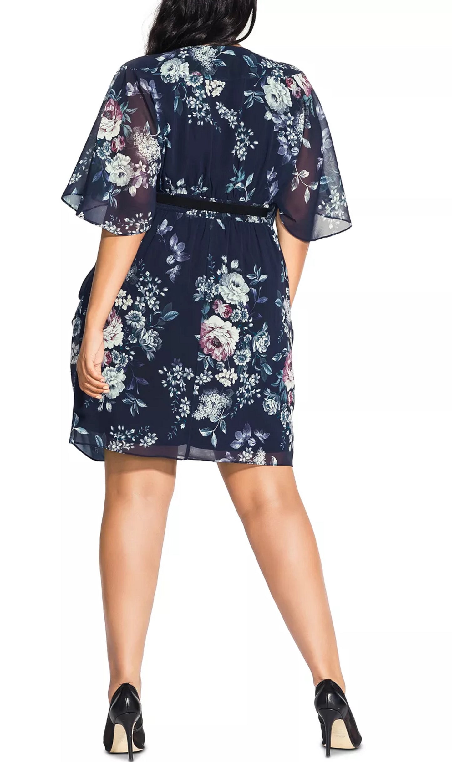 Vestido feminino City Chic, plus size, estampa floral, tamanho médio, com cinto, preto, tamanho 22W