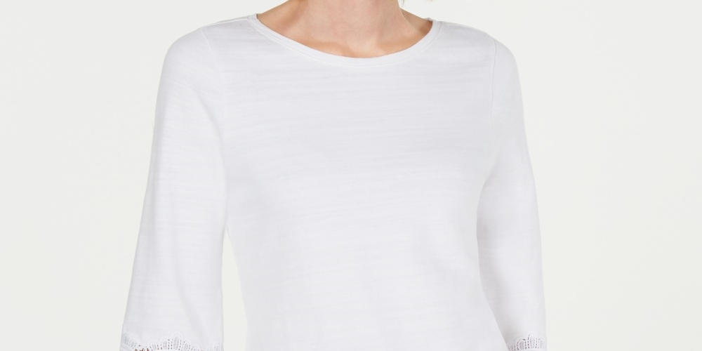 Top feminino Charter Club Petite com manga de renda, branco, tamanho pequeno