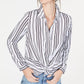 Camisa feminina com botões e frente torcida da INC International Concepts, branca/preta, tamanho X-S