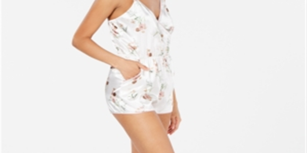 Macacão feminino com estampa contrastante INC International Concepts, tamanho grande, branco