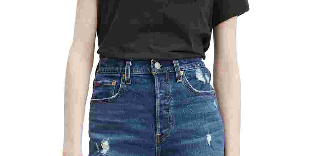 Camiseta Levi's Feminina Perfect Logo Manga Curta Gola Redonda Preta Tamanho Médio