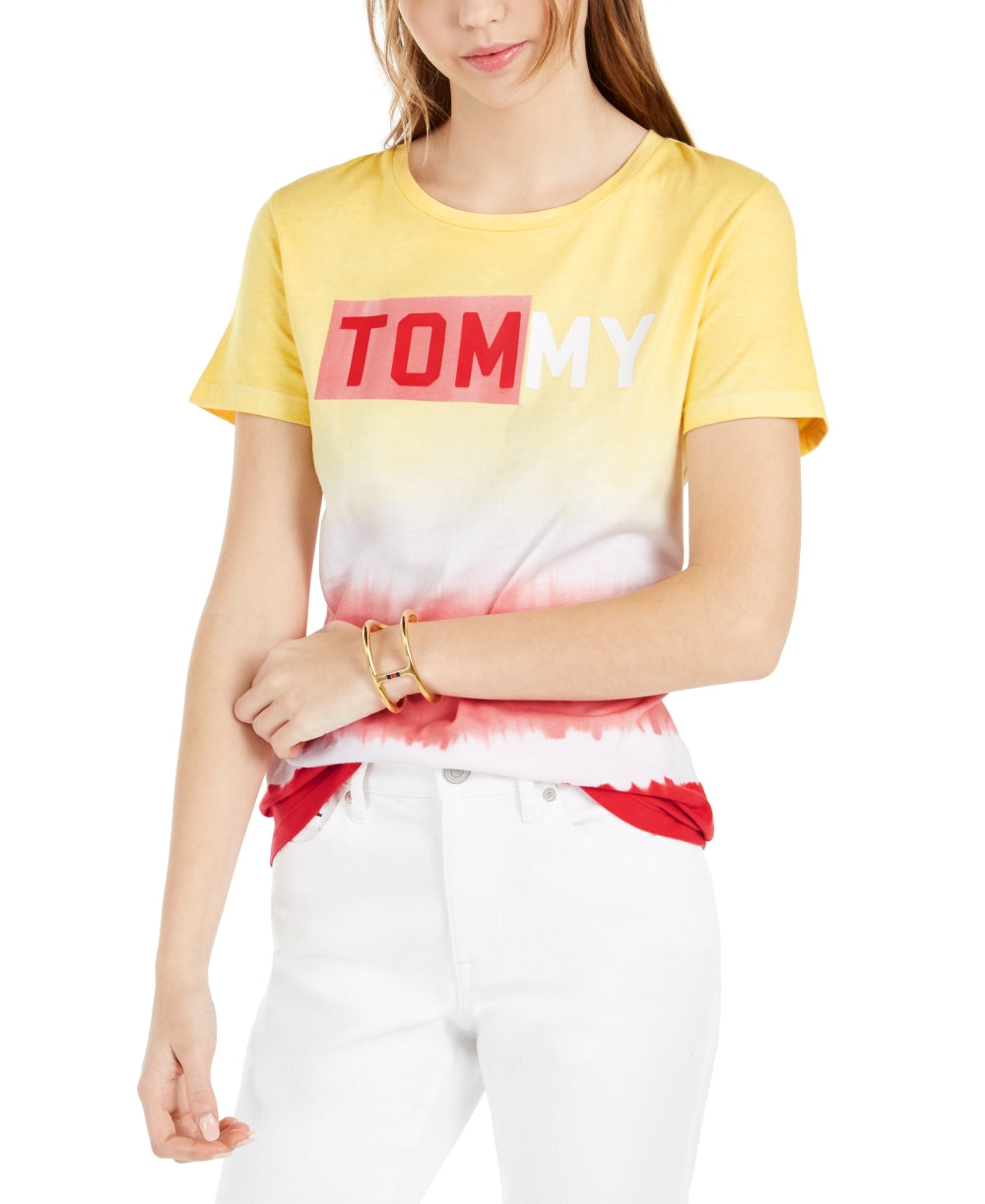 Camiseta feminina Tommy Hilfiger com estampa de logo, manga curta e gola redonda, preta/branca, tamanho GG