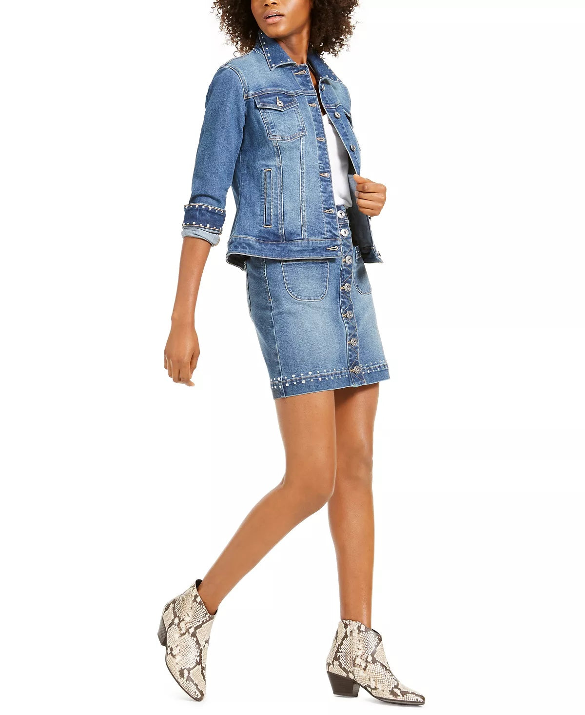 Saia jeans feminina com tachas da INC International Concepts, azul, tamanho 8