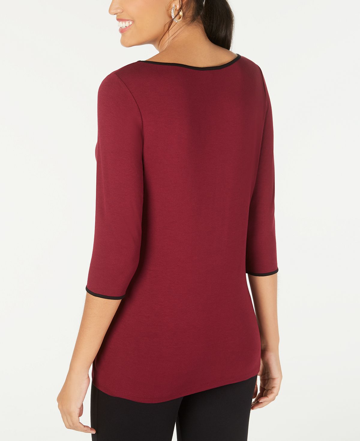 Camiseta Alfani com debrum e manga 3/4, vinho, tamanho XS