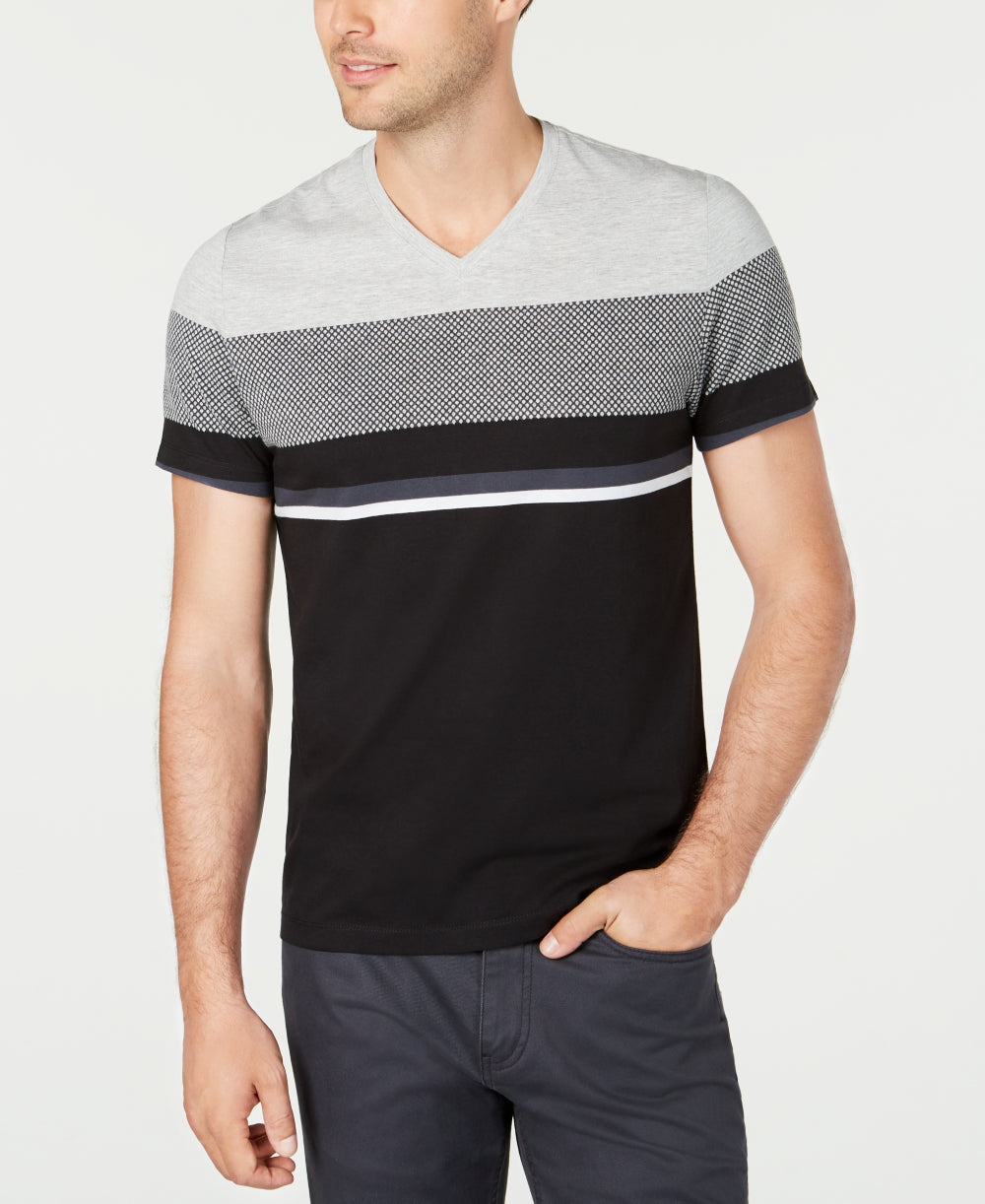 Camiseta Alfani Masculina Texturizada Colorblock com Gola V Cinza Tamanho Médio