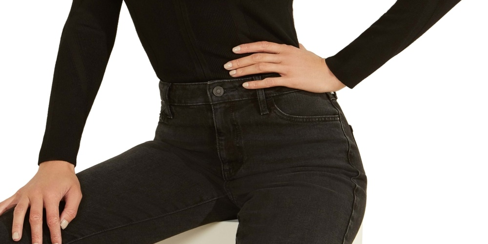 Suéter canelado Guess Irina Pierced feminino, preto, tamanho pequeno