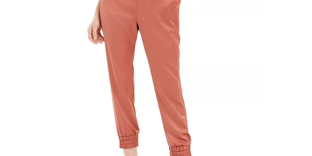 Calça jogger feminina Bar III de cetim marrom tamanho grande