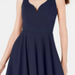 Vestido feminino B Darlin A-Line com decote em V e costas abertas, azul, tamanho 15/16