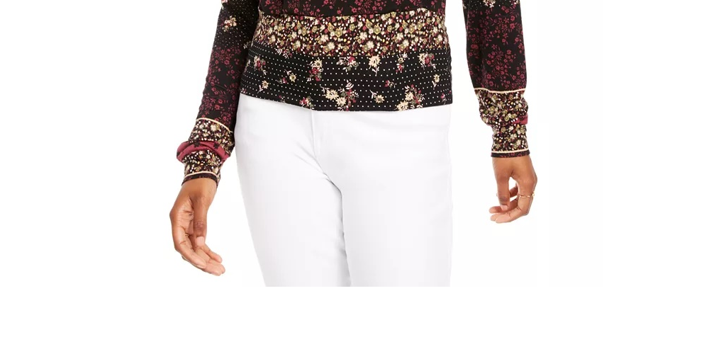 American Rag Top feminino com renda floral, manga comprida, decote em V, preto, tamanho médio
