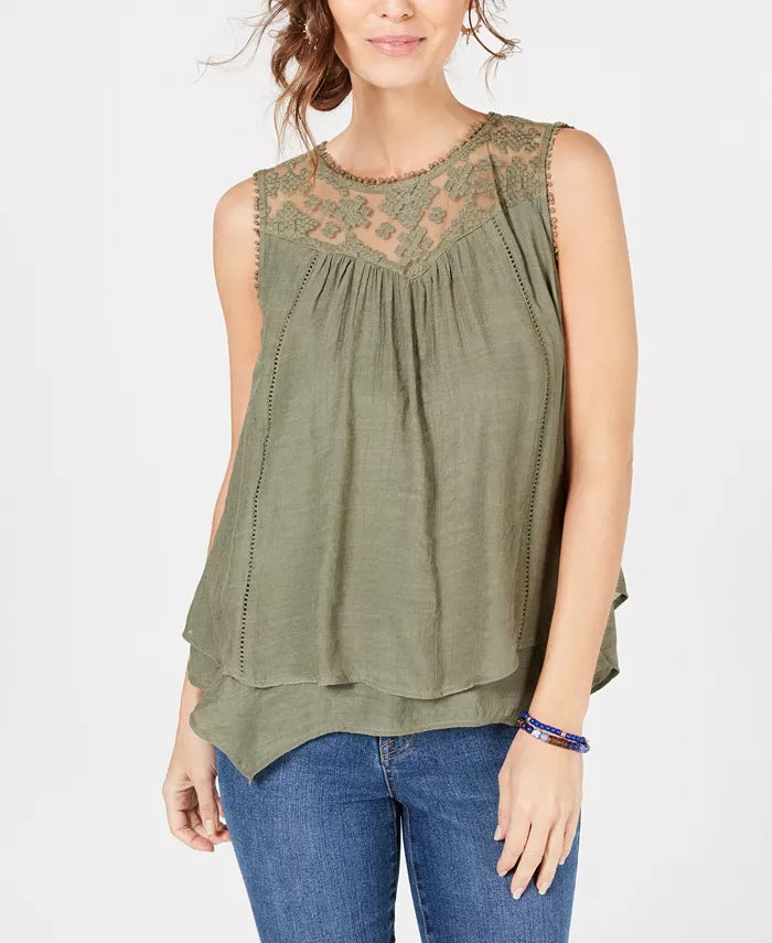 Top estilo feminino com acabamento em renda e alças finas, bege, tamanho pequeno