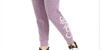Calça jogger feminina Calvin Klein Performance com estampa animal e logotipo, roxa, tamanho médio