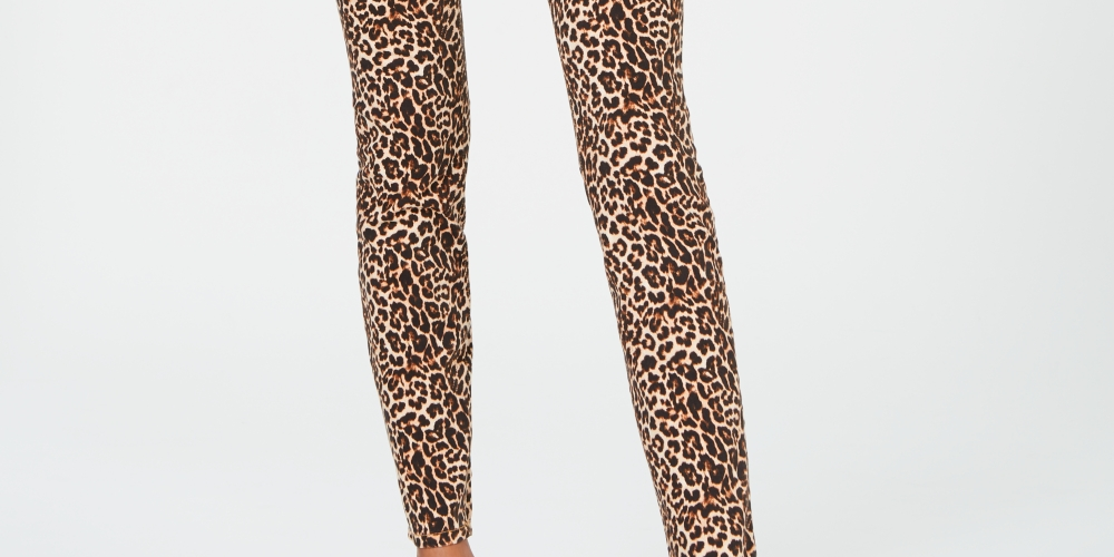 Calça jeans skinny feminina essencial com estampa de oncinha e animal print, tamanho 2, da INC International Concepts