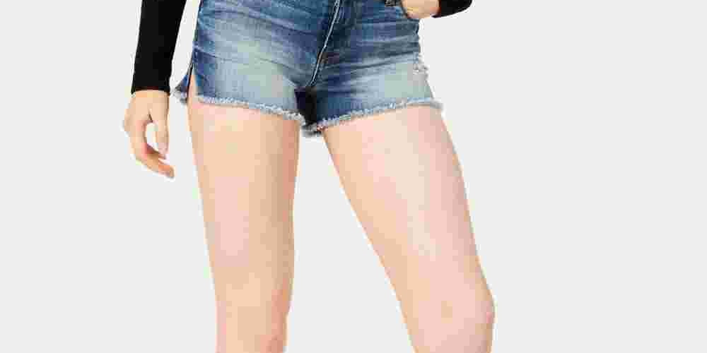 Shorts femininos STS Blue desgastados e desfiados com zíper, tamanho 26