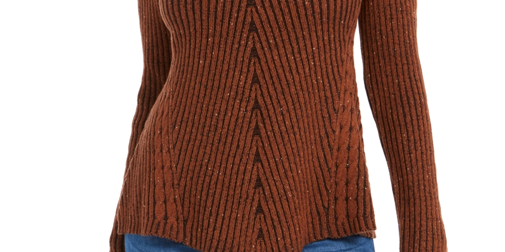 Camiseta feminina texturizada com manchas e gola redonda, tamanho bege, tamanho pequeno P