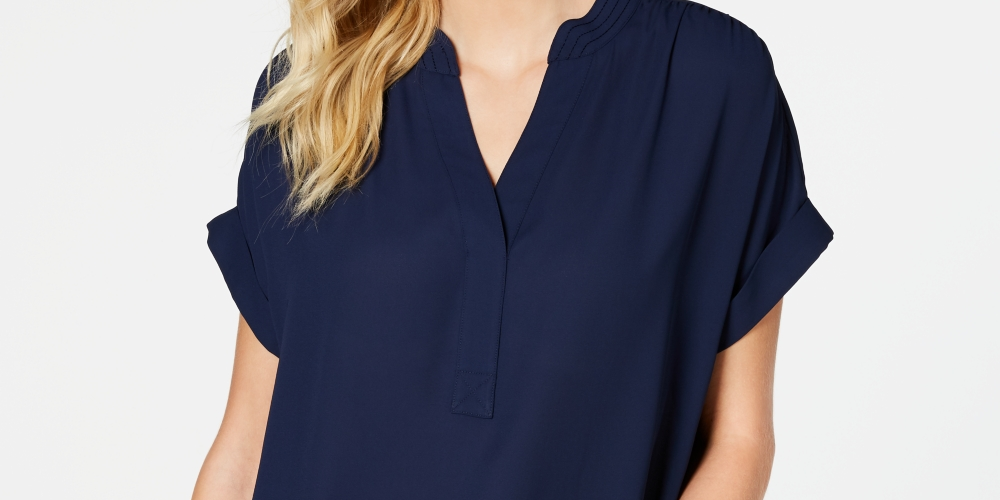 Blusa feminina Charter Club com decote aberto e manga curta, azul, tamanho PS/M