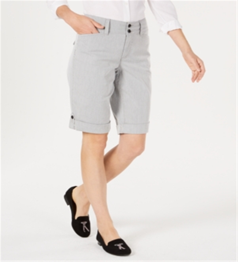 Bermuda feminina listrada com controle de barriga Charter Club cinza tamanho 12 pequeno