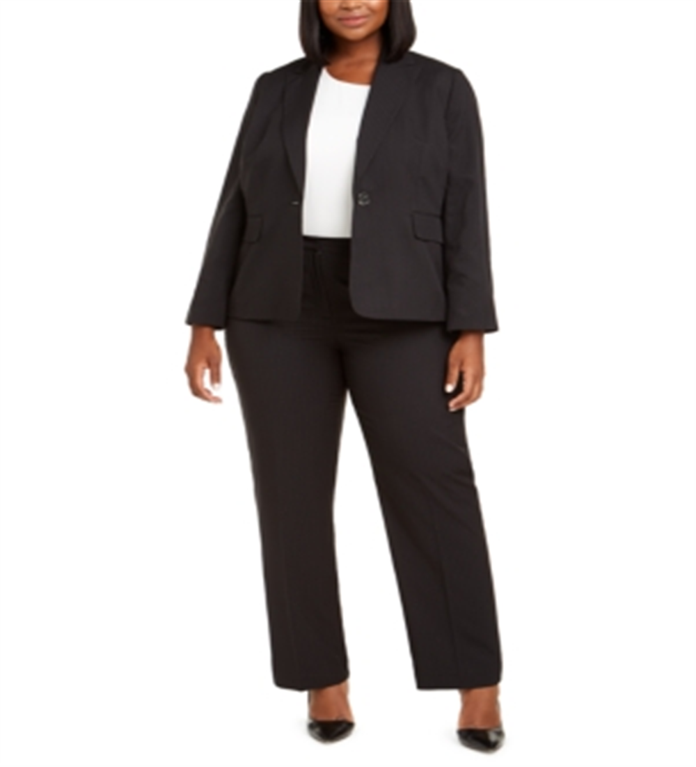 Terno feminino plus size listrado com um botão preto tamanho 20W