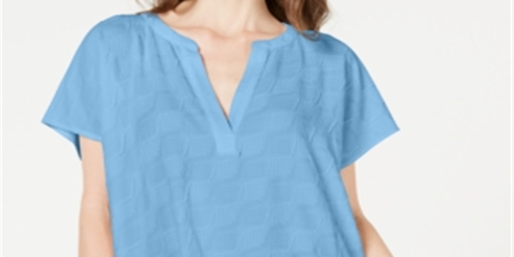 Blusa Alfani Feminina Texturizada com Decote em V e Fenda Azul Tamanho Médio