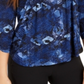 Camiseta feminina NY Collection Notations com manga 3/4 e decote dividido e botões, tamanho pequeno, azul