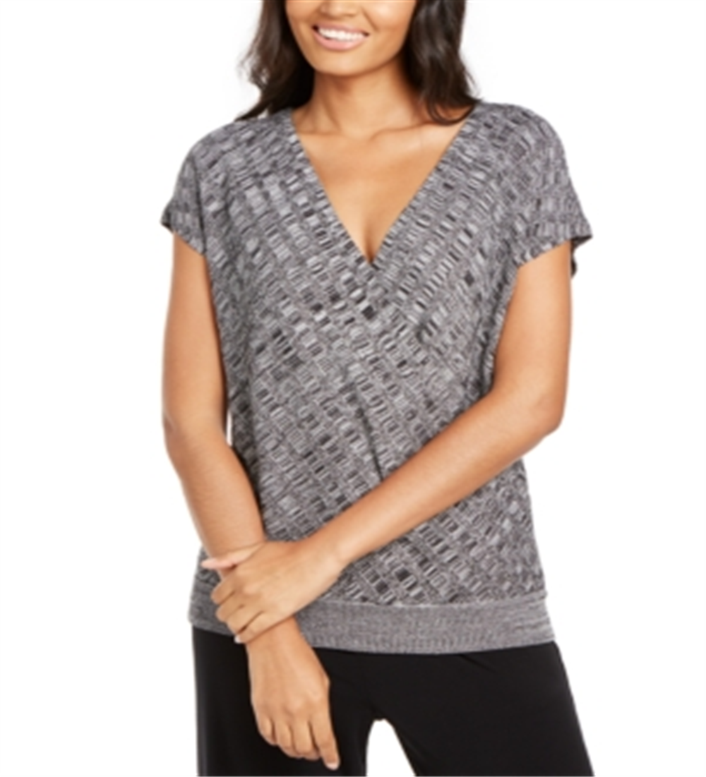 Blusa feminina Alfani com estampa texturizada e manga curta, preta, tamanho pequeno grande