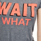 Camiseta gráfica microlistrada Love Tribe Junior's Wait What, preta, tamanho extragrande