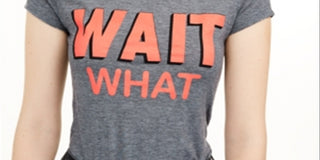 Camiseta gráfica microlistrada Love Tribe Junior's Wait What, preta, tamanho extragrande