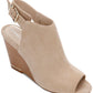 Kenneth Cole Salto Feminino Amêndoa Tamanho 9 M