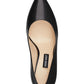 NINE WEST Salto alto feminino com salto agulha e bico fino, salto fino, couro, preto, tamanho 8 M