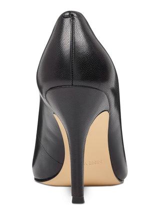 NINE WEST Salto alto feminino com salto agulha e bico fino, salto fino, couro, preto, tamanho 8 M