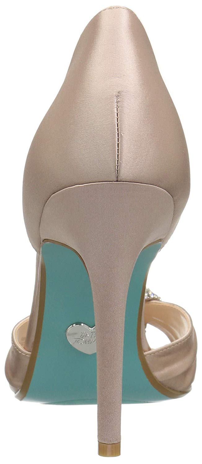 Betsey Johnson Scarpin Feminino Briar Tecido Peep Toe Tira no Tornozelo Clássico Cetim Nude Tamanho 5,5 M