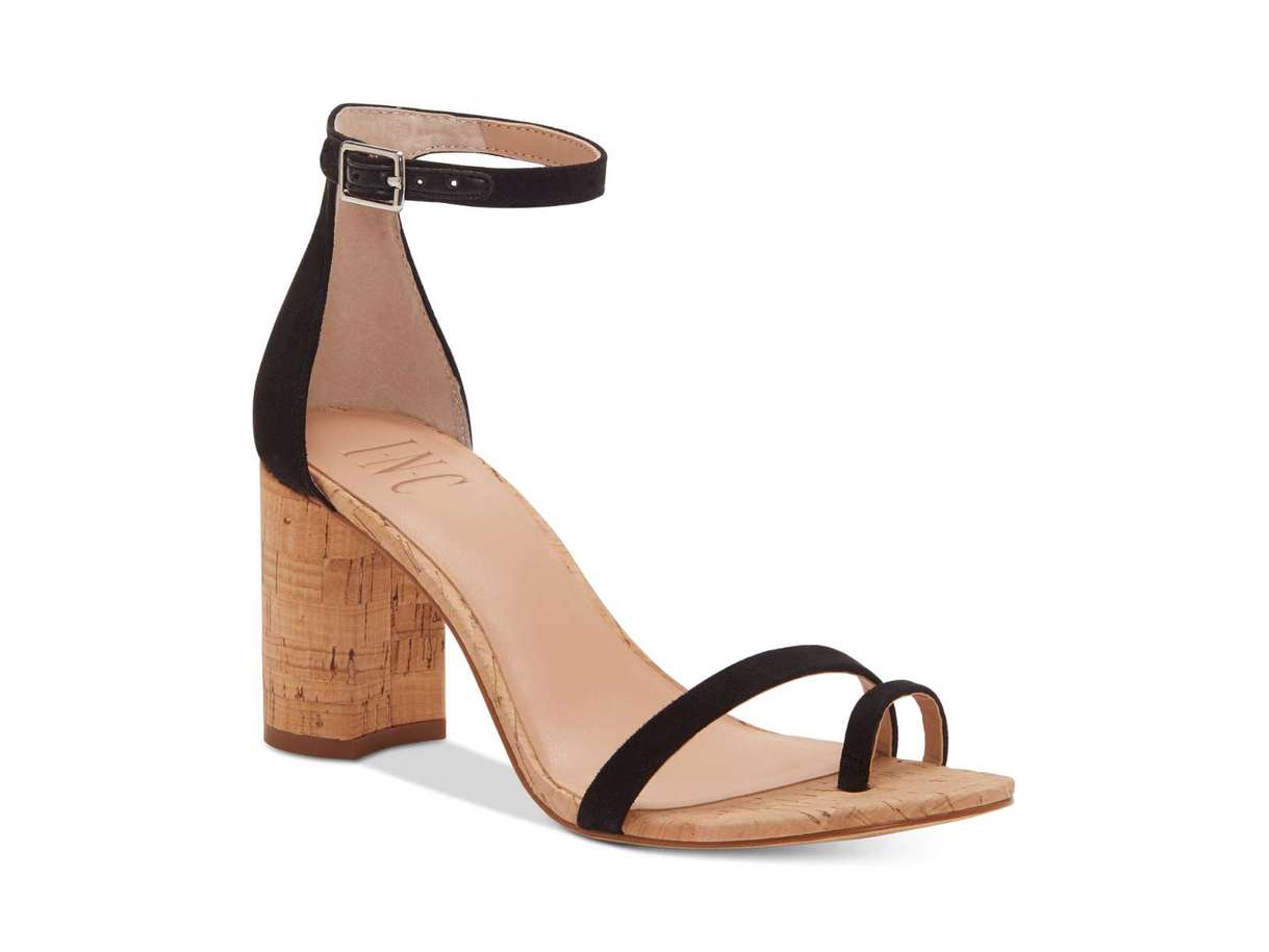 INC International Concepts Wanada feminino com bico aberto e tira no tornozelo, sapato clássico, preto, tamanho 9 M