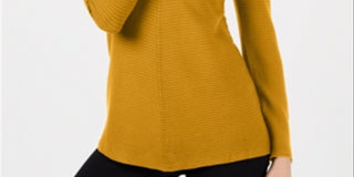 Suéter feminino Alfani com detalhe de pressão, amarelo, tamanho médio