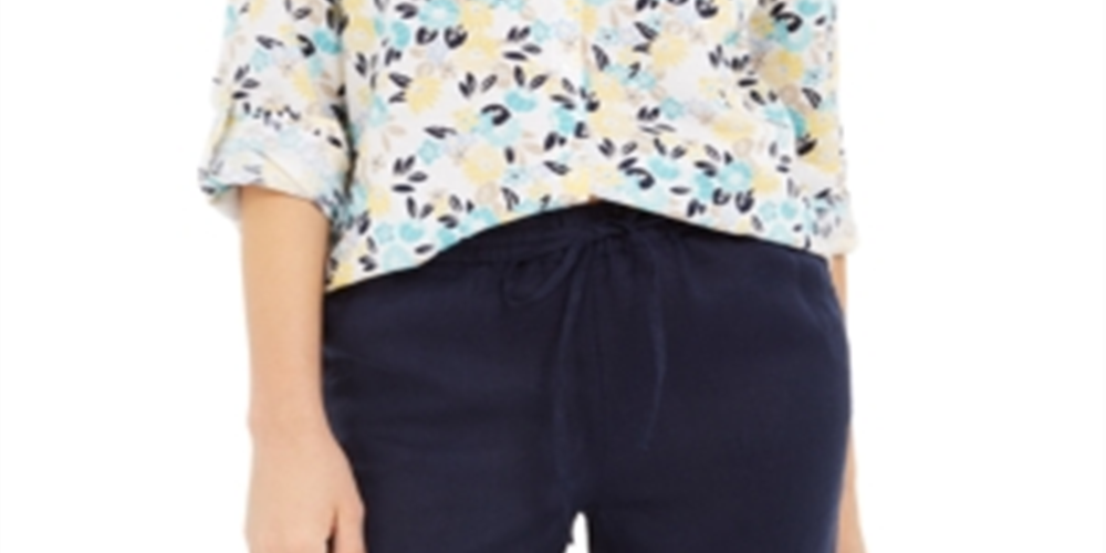 Blusa feminina Charter Club com estampa frontal de botões, em mistura de linho, branca, tamanho pequeno P
