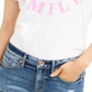 Camiseta Just Smile da Love Tribe Junior, branca, tamanho pequeno