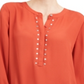 JM Collection Top feminino com rebites frontais e pregas nas costas, laranja, tamanho pequeno GG