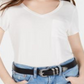 Camiseta com bolso e gola V Self Esteem Junior, branca, tamanho grande