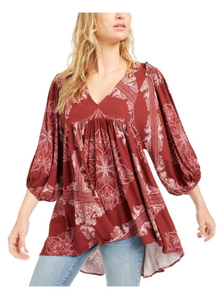 Blusa feminina Free People com estampa paisley, manga 3/4, decote em V, tamanho médio