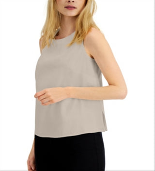 Blusa feminina Alfani em mistura de linho e tecido marrom, tamanho grande