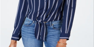 Camisa feminina listrada com botões e amarração frontal Charter Club, tamanho pequeno, azul