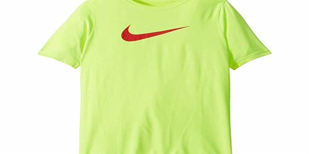 Camiseta Nike Big Boy's com estampa Swoosh Verde Neon Tamanho P