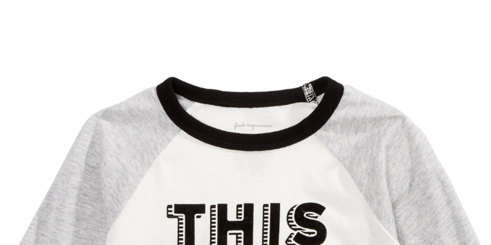 Camiseta infantil de algodão com estampa This Face da First Impressions para meninos, tamanho 2T