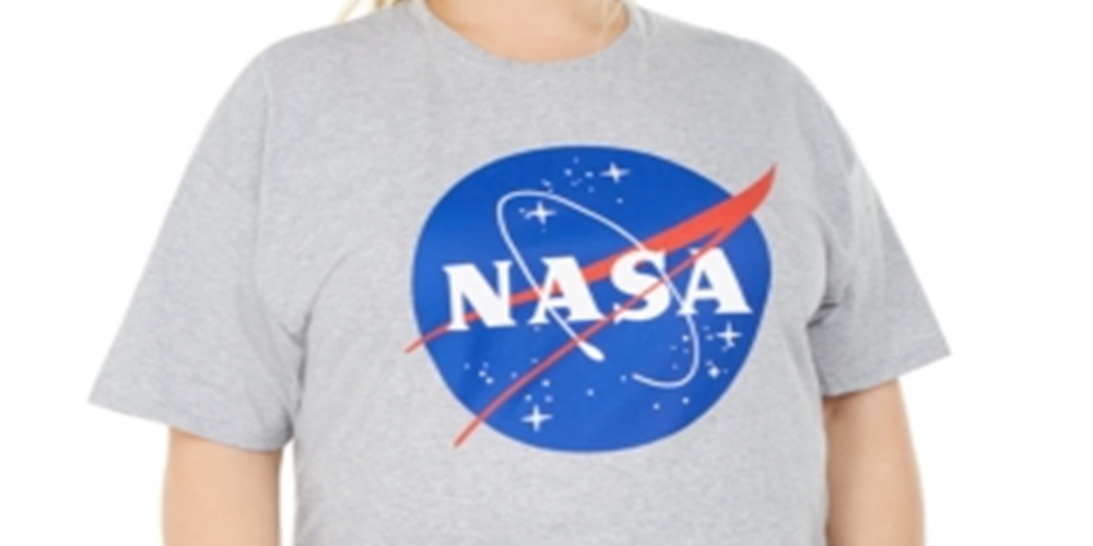 Camiseta feminina Love Tribe com estampa da NASA, cinza, tamanho 1X