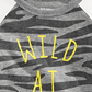 Camiseta infantil First Impressions com estampa Wild at Heart para meninos, cinza, tamanho 6 a 9 meses