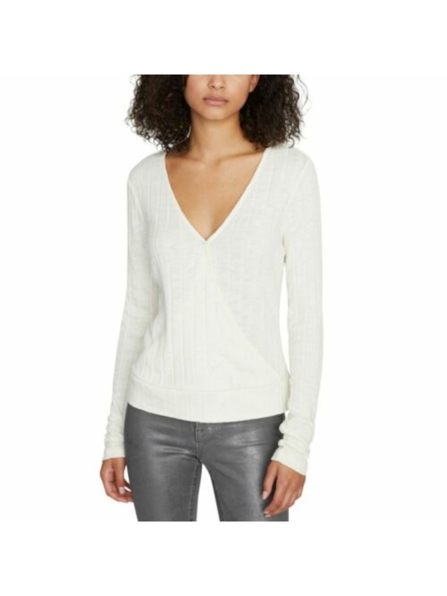 Blusa feminina Sanctuary com decote sobrepeliz e manga comprida canelada, tamanho grande, branca
