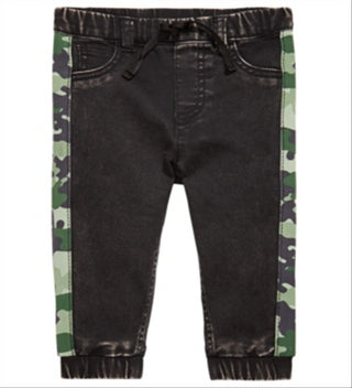 Calça jeans camuflada listrada First Impressions Baby Boy, preta, tamanho 18 meses